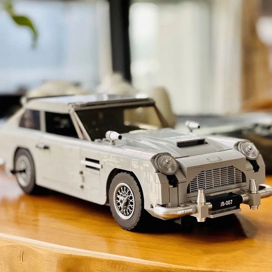 James Bond Classic Car